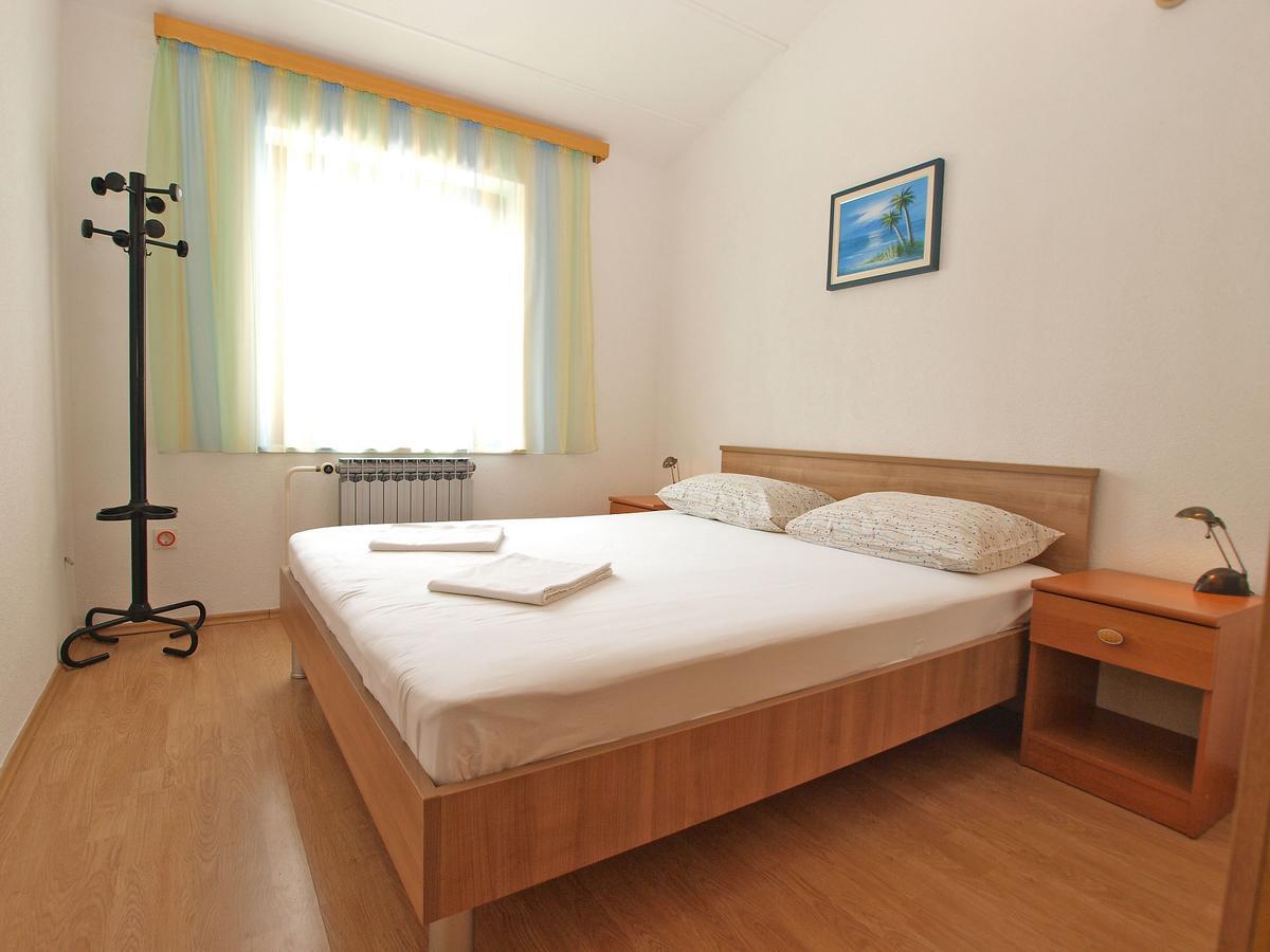 Apartments Slavka 1155 普拉 外观 照片
